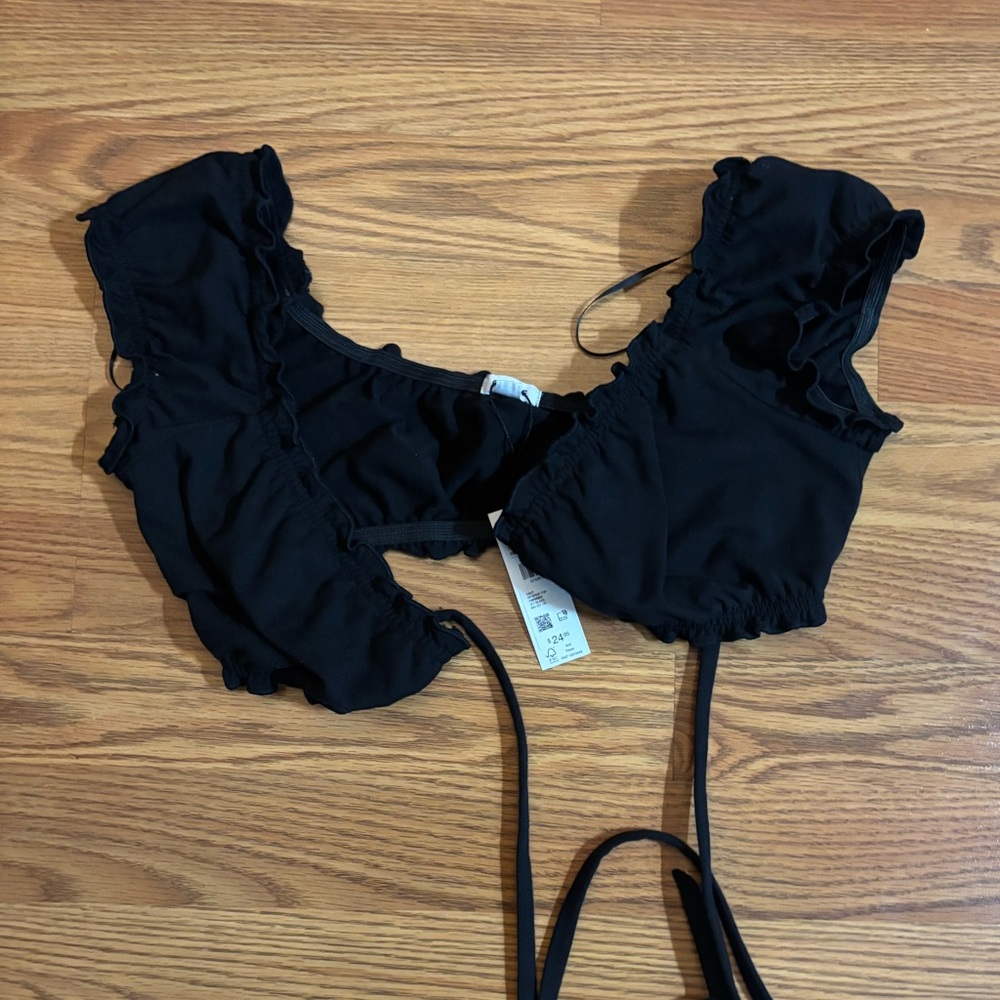 Garage Black Crop Top